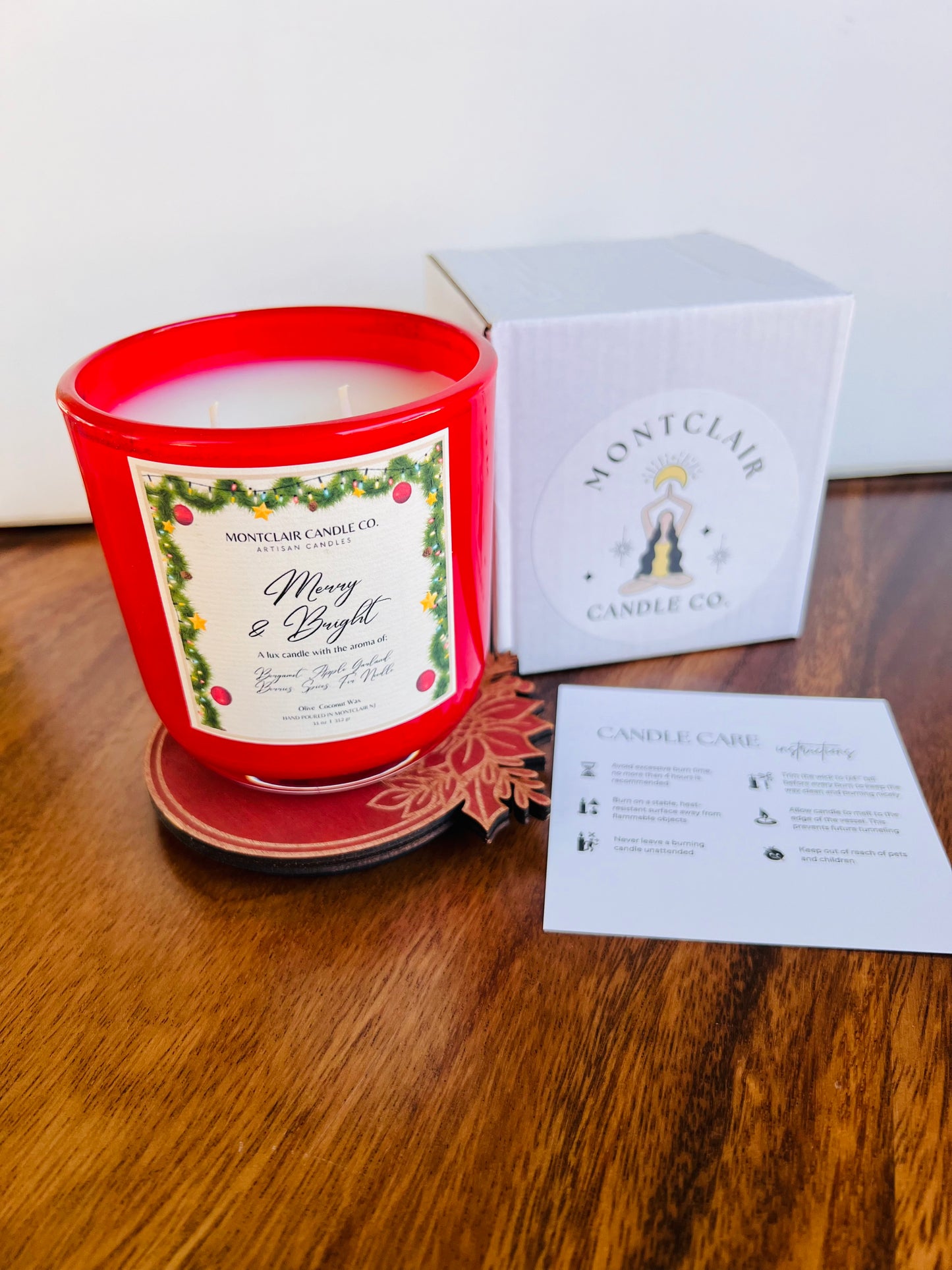 "Merry and Bright" Limited Edition Poinsettia Lid Candle | Candied Orange, Apples, Cinnamon Scented   | Olive Wax Blend  | Christmas Candle | 11 oz