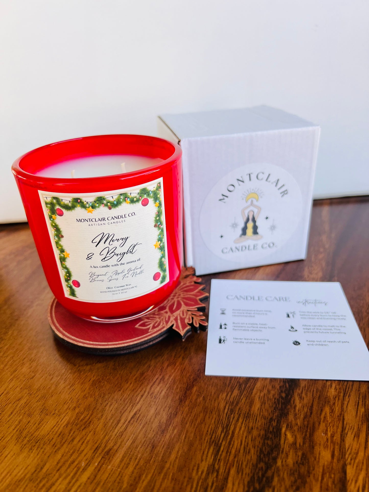 "Merry and Bright" Limited Edition Poinsettia Lid Candle | Candied Orange, Apples, Cinnamon Scented   | Olive Wax Blend  | Christmas Candle | 11 oz